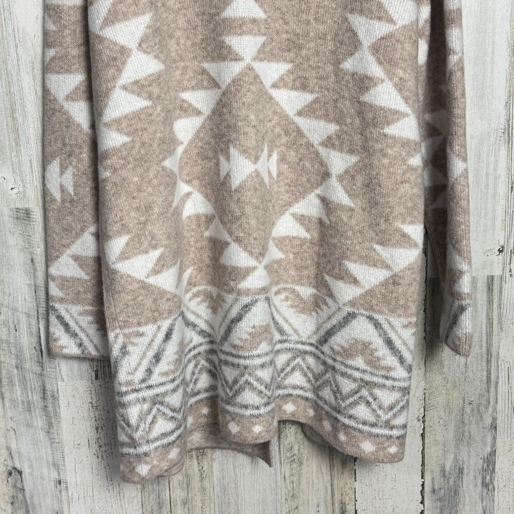 Frye The Cozy Cardigan Open Front Tan and White Western Nordic Pattern Cardigan - Picture 7 of 10